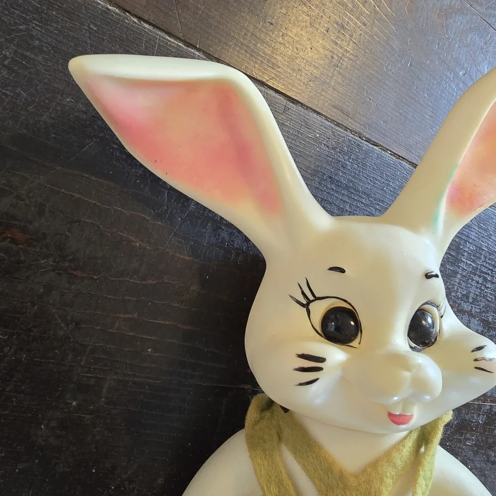 Vintage 60s Easter Bunny Blow Mold Vinyl Plastic Bank Rabbit Roy Des‎ RDF 1968